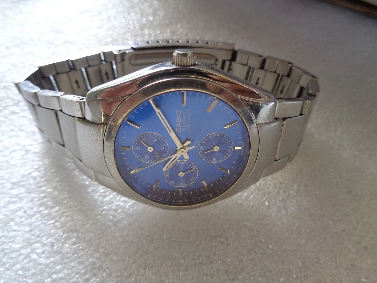 RARE BLUE ANALOG CASIO MTP 1191 MULTI DIAL MULTIFUNCTION QUARTZ