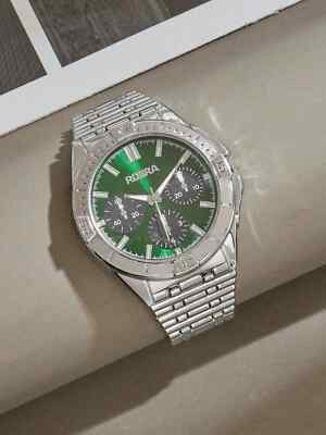 Elegante raffinierte Herrenuhr Stahl Drei Kreise Grünes Zifferblatt Quarz