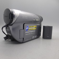 Sony Handycam DCR-DVD205E Handheld DVD Camcorder Silver Tested