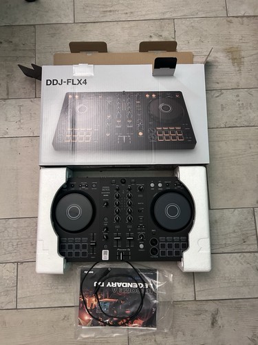 Pioneer DDJ-FLX4 2-deck rekordbox and Serato DJ Controller - Graphite