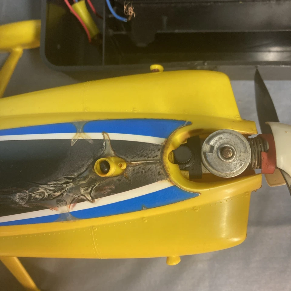 Cox Super Sport 11 Gas Airplane 049 Engine NOS Never Flown - Image 3 of 4