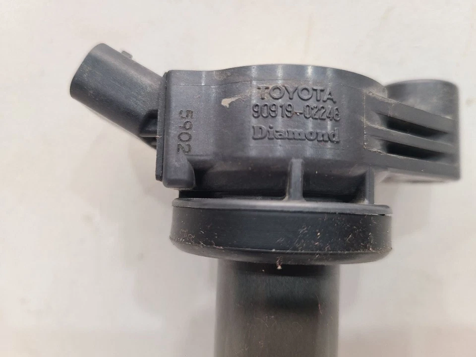 Bobina de encendido Toyota Highlander 2004-07 (3,3 L/VIN P)  Foto 3 de 4