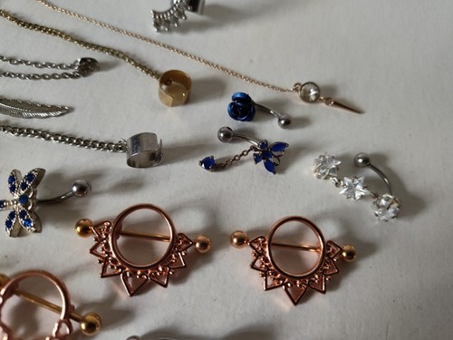 47 Body Jewelry Lot Pierced belly button Ear cuff Betty Boop Tweety Rhinestone - Picture 4 of 12