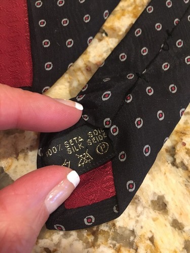 Cravatta Ermenegildo Zegna 100% seta Made in Italy skinny usata in ottime condizioni - Foto 7 di 10