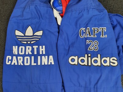 Vintage ADIDAS North Carolina Cougars 1928 Champion 1990s Descente