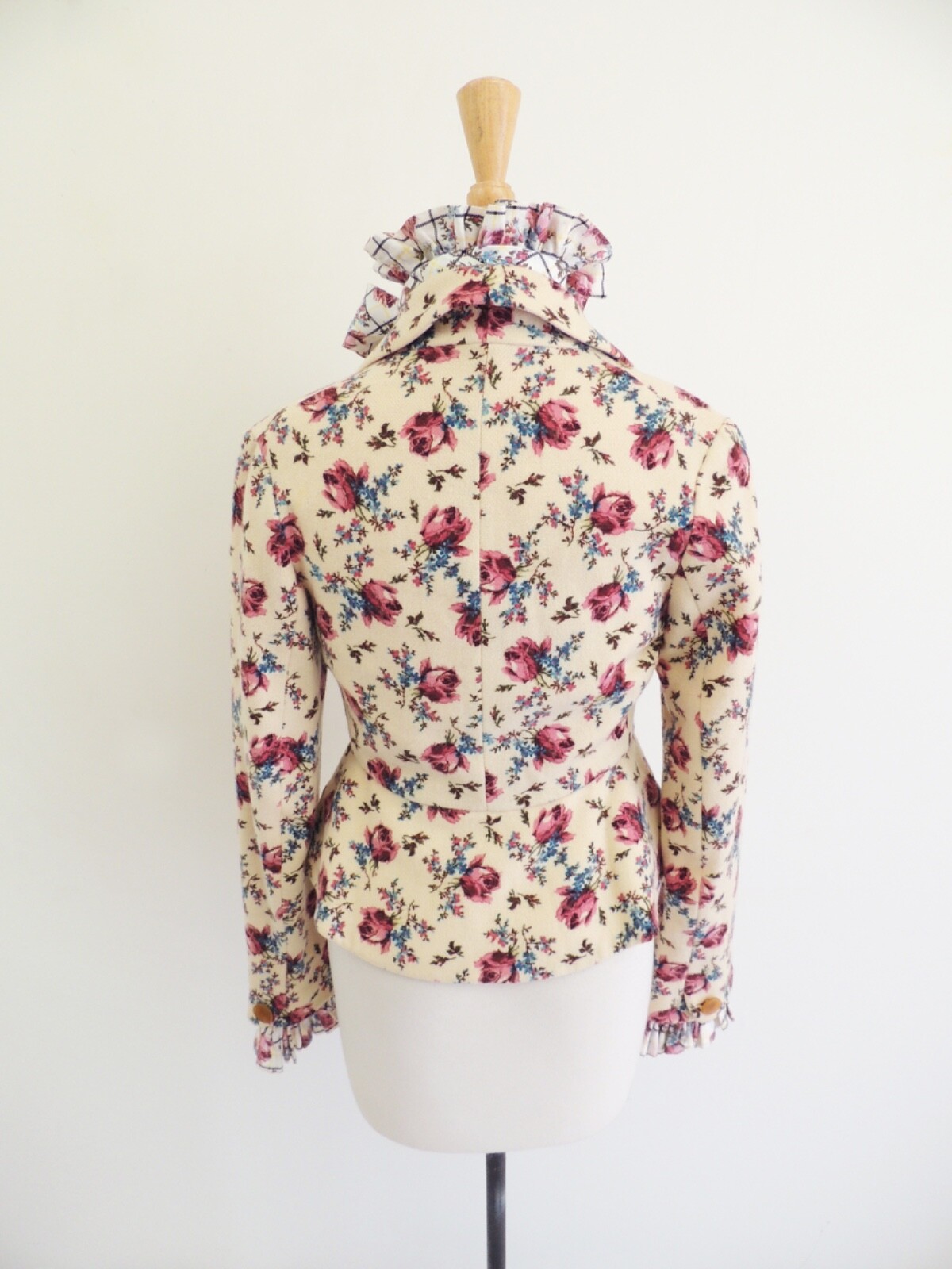 ALTRA VIVIENNE WESTWOOD 1996 VIVE LA COCOTTE Rosa tweed Bettina giacca camicie e cravatta