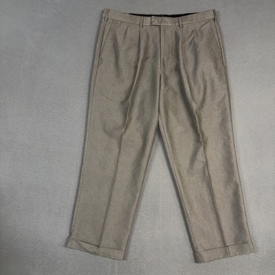 dockers straight fit dress pants Dockers Straight Fit Workday Khaki Smart 360 Flex Pants Men's Clothing : 38 32