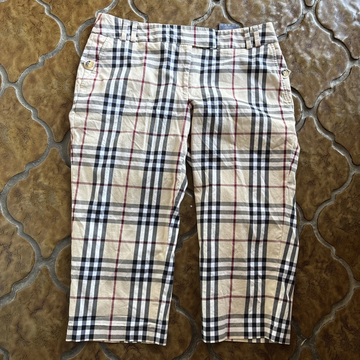 25+ Burberry Checked Cotton Pants for Women for sale | Updated Oct 