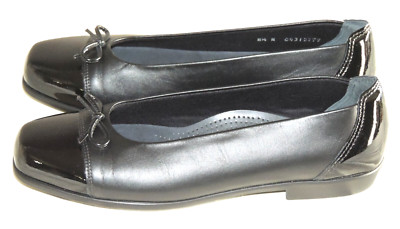 SAS TRIPAD COMFORT FOOT BED Womens Black Cap Toe Flats Loafers 8.5 N