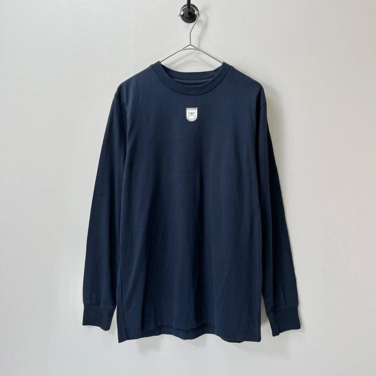 T shirt manches longues Supreme taille S logo bleu marine