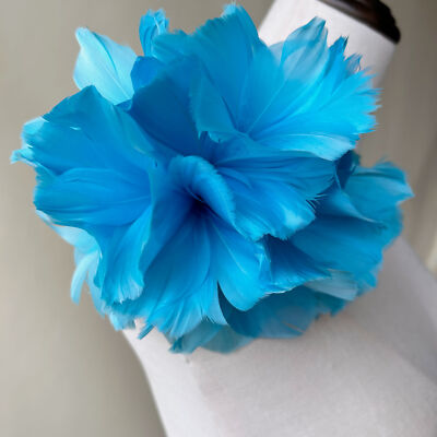 Gefärbte Federn gedrehte Federn Blumenhalterung für Party Millinery Fascinators  