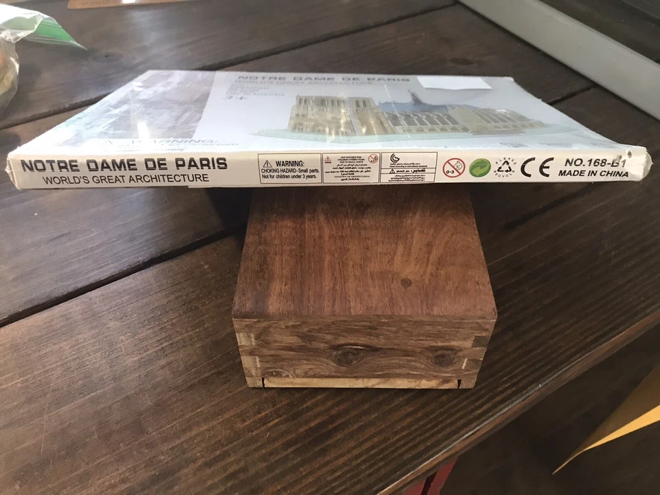 NIB World's Great Architecture Notre Dame De Paris Educational 3D Puzzle 44pcs - Image 4 of 4