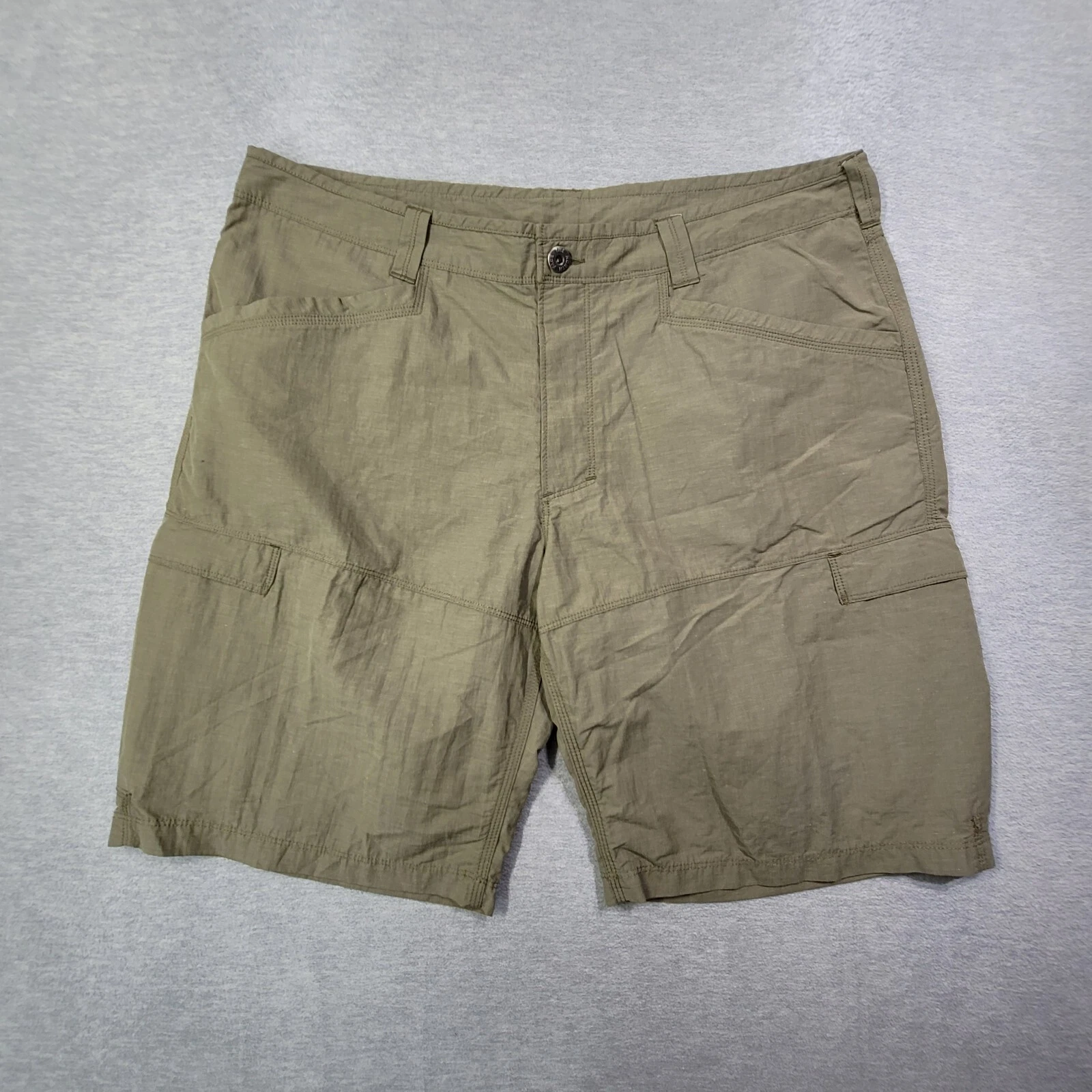 The North Face Cargo Shorts Mens 38 Green Solid 10" Outdoor Hiking Casual Logo