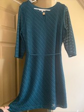 Studio One New York Shift Dress Mid Sleeves Size 16  Plus Size- Green
