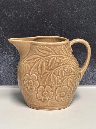 Vintage Dogwood Design Beige Pottery Pitcher McCoy?? 32C USA