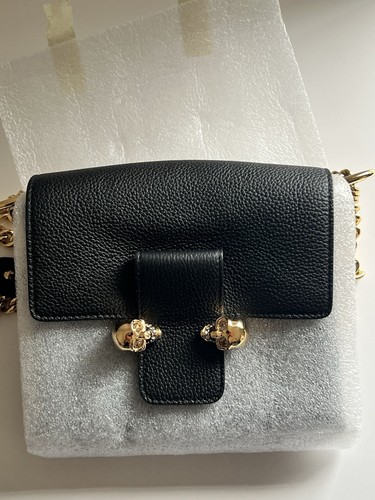 Alexander McQueen Crossbody Purse Twin Skull Chain Leather Bag Small Authentic