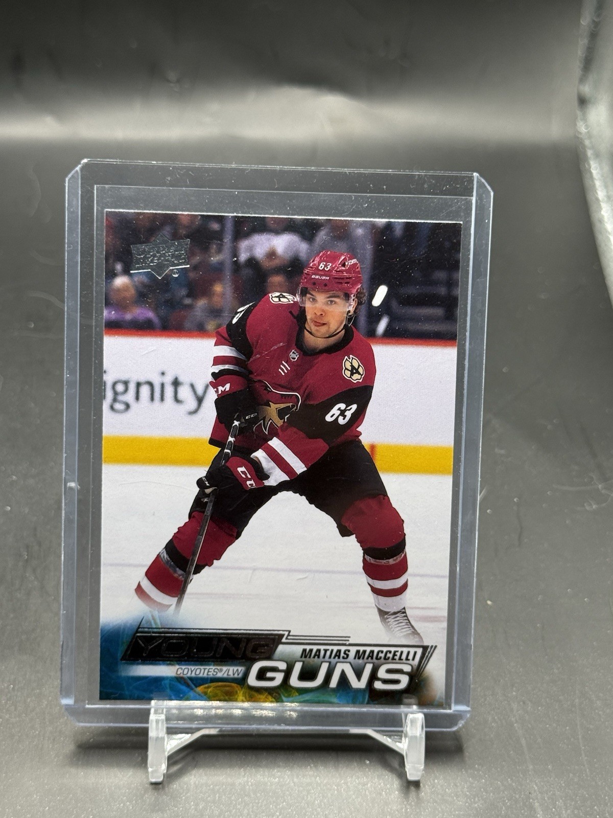 🏒MATIAS MACCELLI - Young Guns - 2022-23 Upper Deck #216 - Toronto Maple Leafs