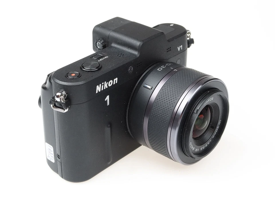 Nikon 1 V1 Kamera 10-30mm f3.5-5.6 30-110mm f3.8-5.6  Objektiv 98191 near mint - Bild 4 von 4