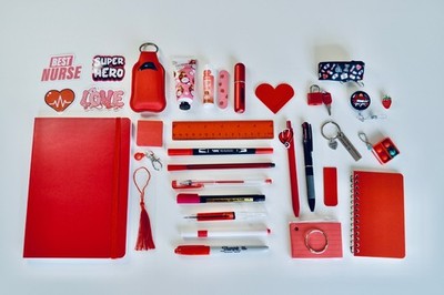 Pflege Schreibwaren Studie Survival Packs - 30 Stück Set plus 1 Sonderposten