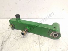 BRAS DE RELEVAGE D JOHN DEERE 1515 DMA210868 / NE 12381