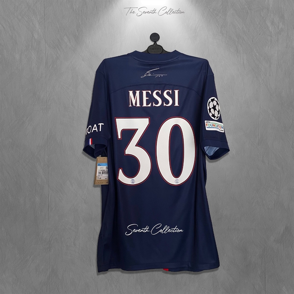 Paris Saint Germain Official 2022/23 Home Shirt Messi Autograph
