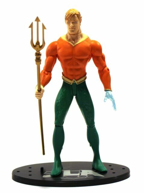 dc direct aquaman
