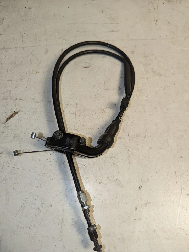 08-16 YAMAHA YZF R6 OEM CABLES ACELERADOR LÍNEAS con carcasa 13S-26302-00-00 Foto 2 de 2