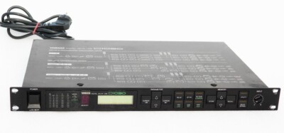 YAMAHA MODEL D1030 PROFESSIONAL MUSIC SYSTEM DIGITAL DELAY LINE