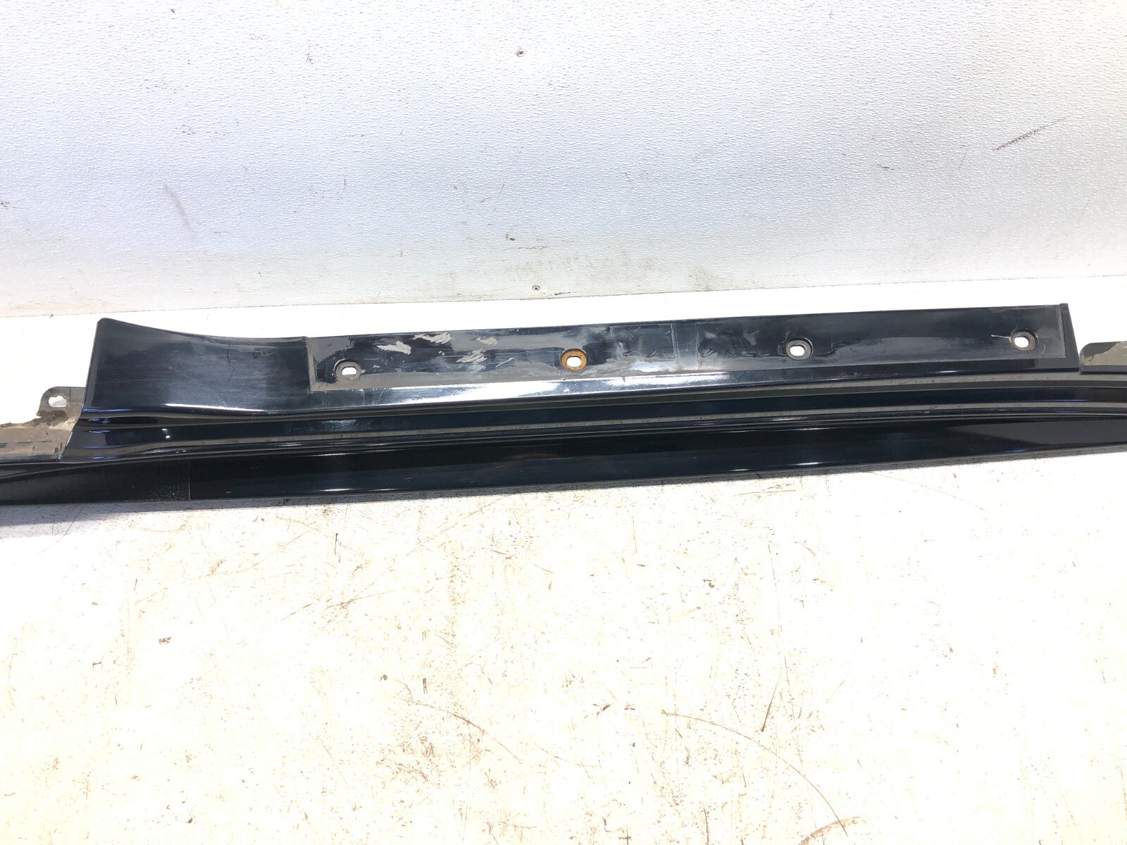 2008-2018 MASERATI GRANTURISMO S M145 RIGHT PASS SIDE SKIRT ROCKER PANEL OEM