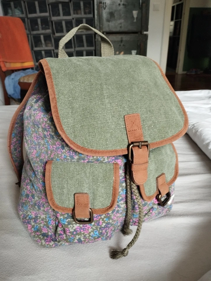 ROXY leichter Sommer Rucksack Blumenmuster Leder