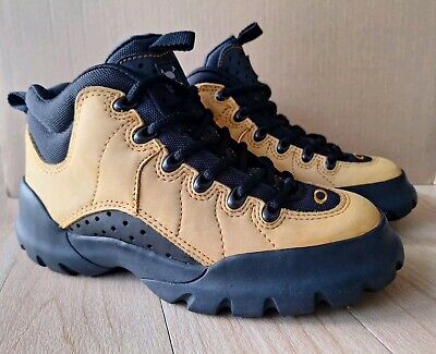 Oakley Nail VTG 90s Y2K Leather Skull Crossbones Boots Oakley Nail VTG 90s Y2K Leather Skull Crossbones Boots