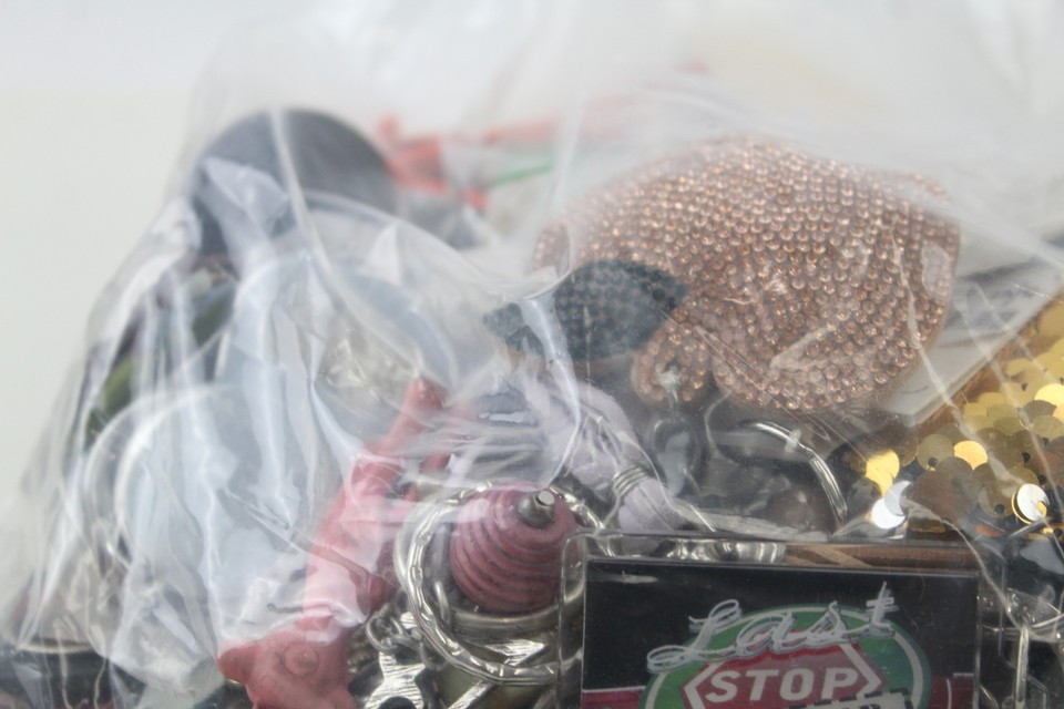 Job Lot Assorted & Unsorted Novelty Boxed Unboxed Key Rings Keyring eBay