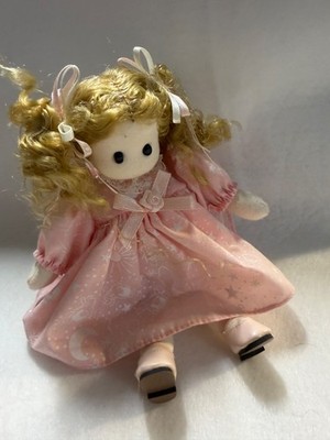 Sweet Berkeley Musical Doll In Pink Dress Plays ''Twinkle Little Star''