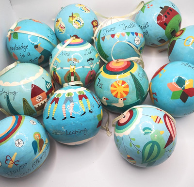 Handbemalte Kugeln Zwölf Tage Christbaumschmuck Vintage Set groß 8 cm