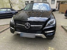 LED Tagfahrlicht Design Scheinwerfer f&uuml;r Mercedes Benz ML W166 11-15 schwarz