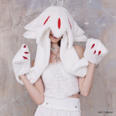 Made in Abyss Faputa Fur Hat Ears Gloves Claws White Unisex Japan