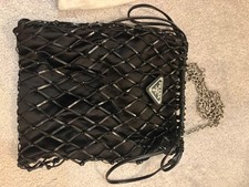 women Prada bag perfect condition black