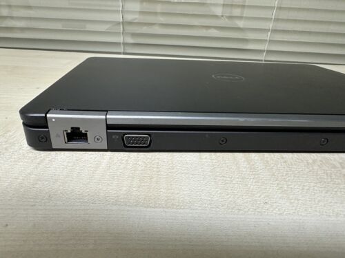 Dell Latitude E5270 Laptop i3-6100U @2.30GHz 8GB RAM, 256GB HDD Windows 10 Pro - Picture 16 of 23