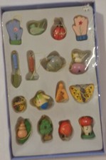 BOXED SET 16 EASTER ORNAMENTS PAINTED WOODEN  POLYSTONE GARDENING SPRING NOS