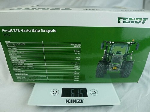 Model tractor Crew Agricultural USK Fendt 313 Vario Bale Grapple 1:32 diecast - Picture 7 of 17