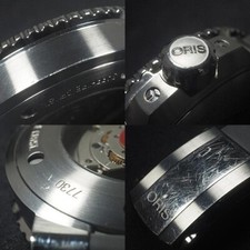 Oris Aquis Date Relief 01 733 7730 4153-07 4 24 63NB 4.3cm 300M Automatic Men's 10