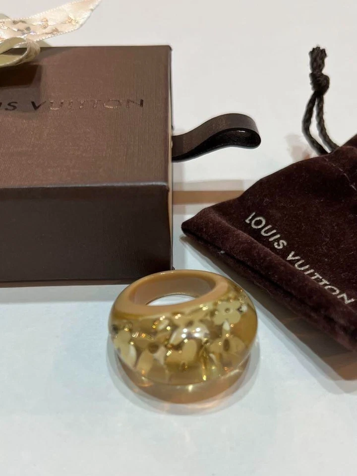 Auténtico Anillo Louis Vuitton Berg Inclusión Beige Oro Monograma EE. UU. Talla 6.5-7 Foto 3 de 4