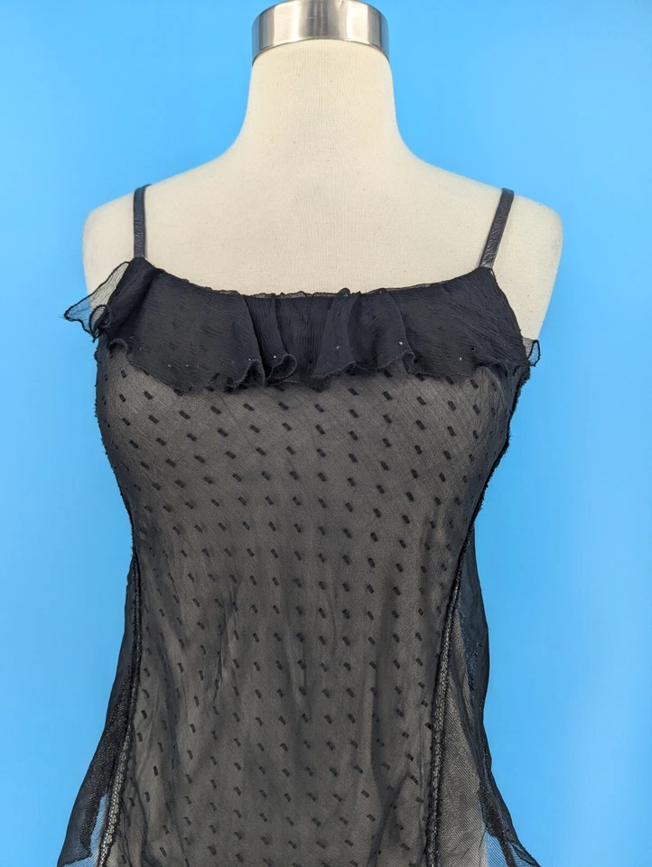 Camiseta sin mangas Rozae Nichols pequeña de malla de seda negra con correas de cuero Foto 2 de 4