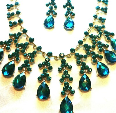 Collier Pendentif Croix En Cristal Turquoise - Style Bohème