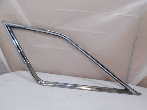 77-79 Thunderbird Rear Right Passenger Quarter Window Trim Frame D7SB-60291-A33 - Afbeelding 1 van 10