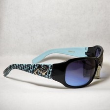 Womens Fashion Sunglasses Black Frame Blue Temples Smoke Gradient Lens DG26120B
