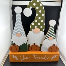 Wooden Thanksgiving/fall Sign  GIVE THANKS  14X12   