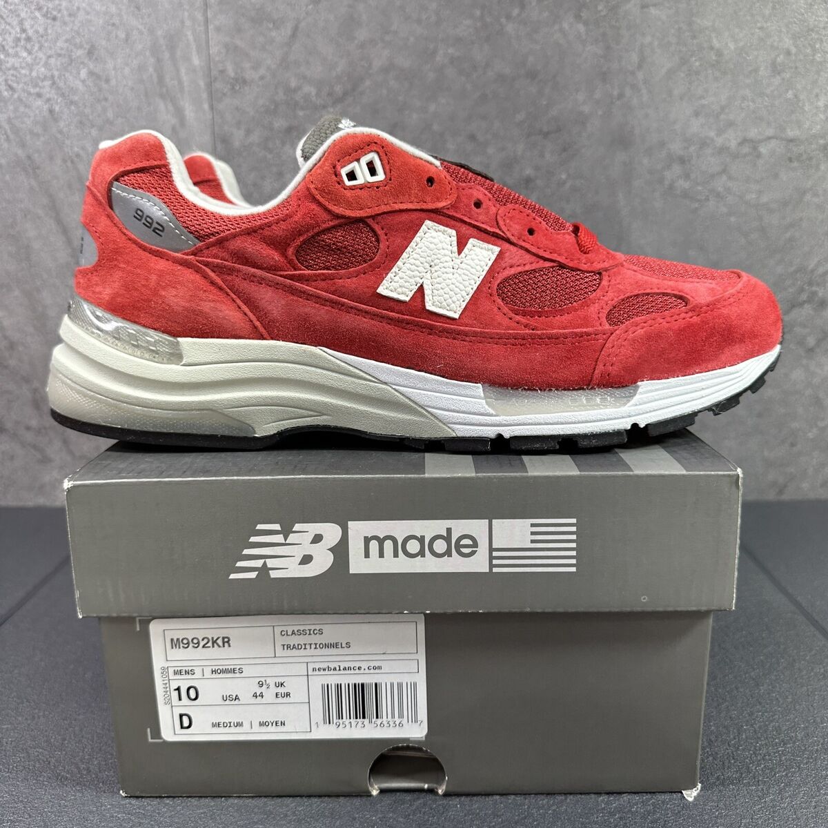 Size 10 - New Balance Kith x 992 Made in USA Kithmas Size 10 - New Balance Kith x 992 Made in USA Kithmas