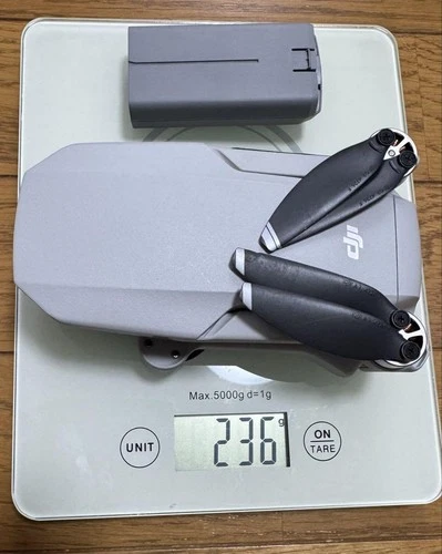 DJI Mini 2 Drone Full Set RC Controller 2 Battery Propeller Guard Bag Charger - Picture 9 of 9