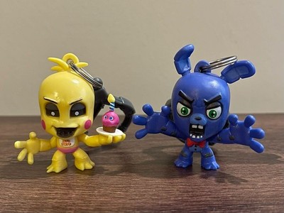 Five Nights at Freddy's Backpack Hanger Keychain Bonnie & Toy Chica LOT OF 2
